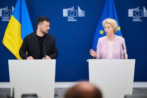 Mehr über den Artikel erfahren Ukraine: Warum europäische Regierungen ihre gescheiterte Strategie fortsetzen