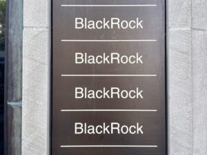 Mehr über den Artikel erfahren Interview mit Kay Klapproth: Goldene Zeiten für wen?