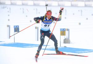 Mehr über den Artikel erfahren Feier der deutschen Biathleten als Freak-Show mit FFP2-Maske